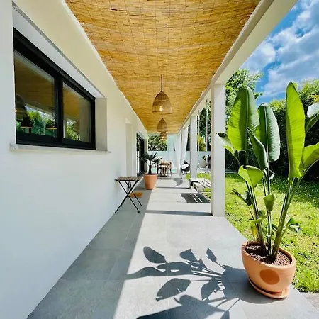 Californienne 160m2 Piscine Parking *